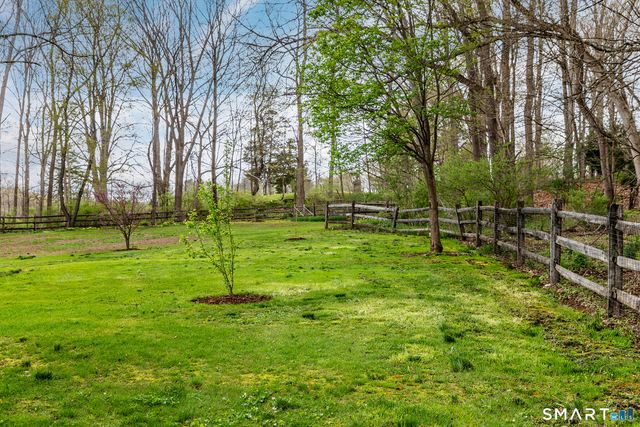 30 Hollow Road, Woodbury, CT 06798
