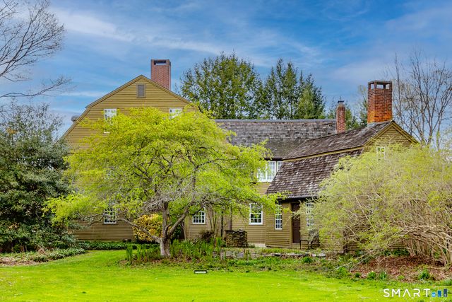30 Hollow Road, Woodbury, CT 06798