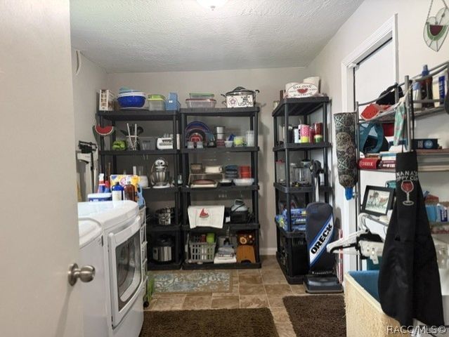 91 S Osceola Street, Beverly Hills, FL 34465