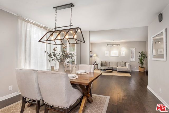11954 Mayfield Avenue 6, Los Angeles, CA 90049
