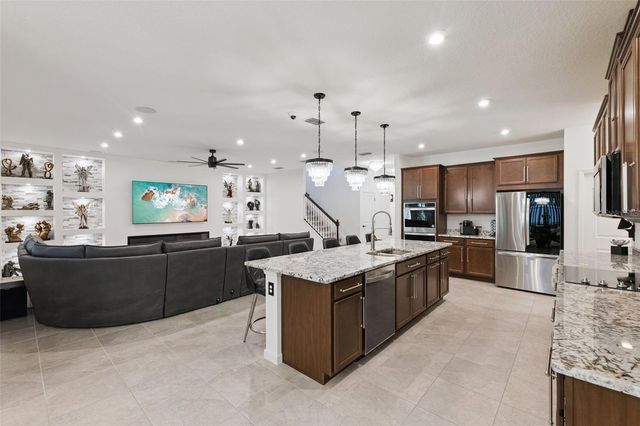 887 ASTERFIELD LANE, Deland, FL 32720