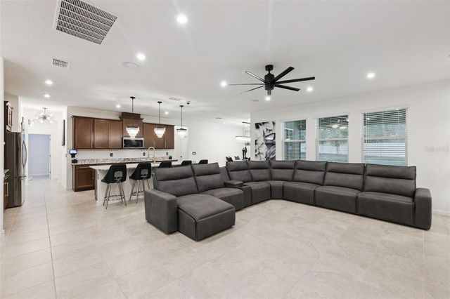 887 ASTERFIELD LANE, Deland, FL 32720