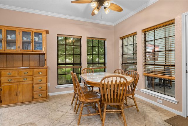 4863 BLAZING, Bryan, TX 77808