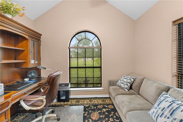 4863 BLAZING, Bryan, TX 77808