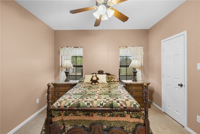4863 BLAZING, Bryan, TX 77808