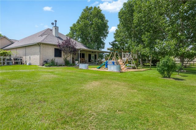 4863 BLAZING, Bryan, TX 77808