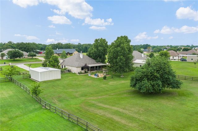 4863 BLAZING, Bryan, TX 77808