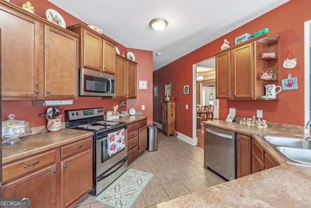 386 Sterling Meadows Court, Demorest, GA 30535