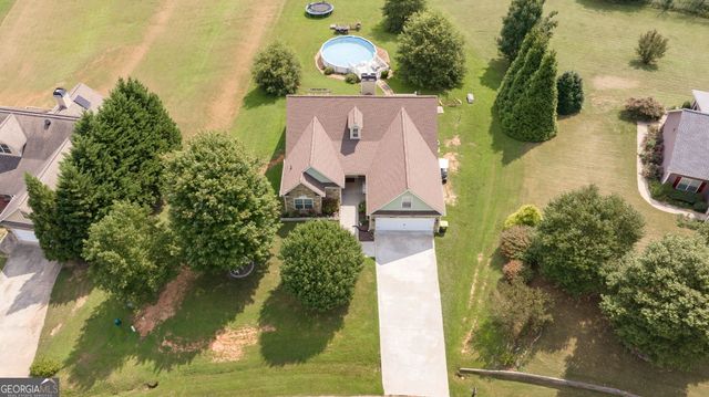 386 Sterling Meadows Court, Demorest, GA 30535