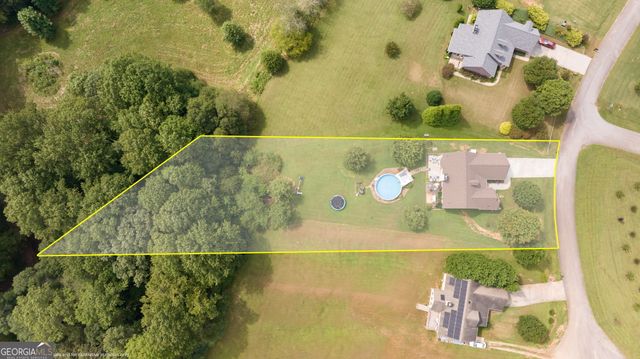 386 Sterling Meadows Court, Demorest, GA 30535