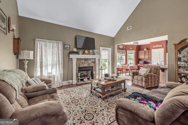 386 Sterling Meadows Court, Demorest, GA 30535