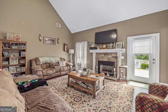 386 Sterling Meadows Court, Demorest, GA 30535