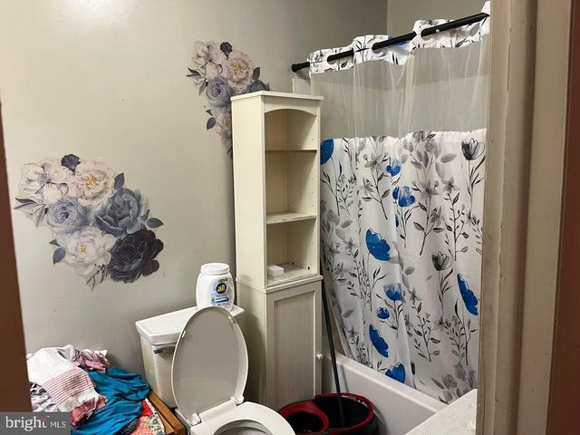 67 GREGORY DR, Martinsburg, WV 25404