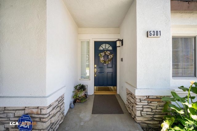 5301 Sand Dollar Court, Bakersfield, CA 93312