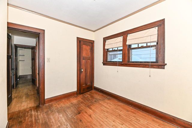 3032 S 7th STREET, Milwaukee, WI 53215