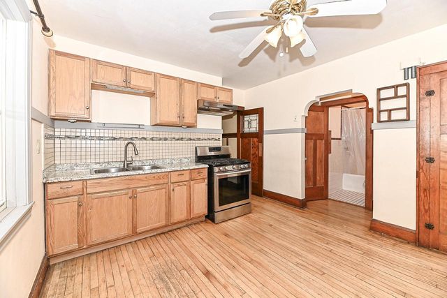 3032 S 7th STREET, Milwaukee, WI 53215