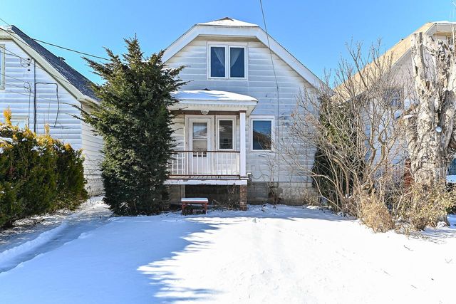 3032 S 7th STREET, Milwaukee, WI 53215