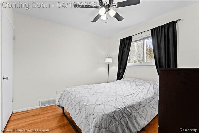 13080 Poplar Street, Southgate, MI 48195