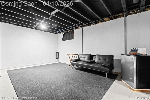 13080 Poplar Street, Southgate, MI 48195