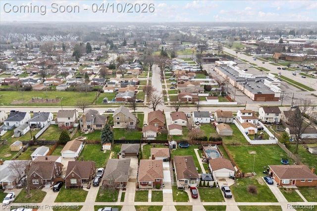 13080 Poplar Street, Southgate, MI 48195