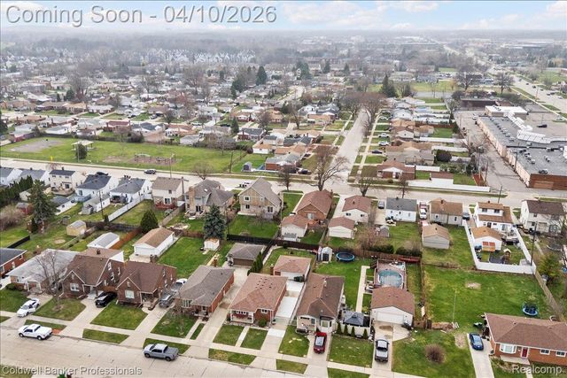 13080 Poplar Street, Southgate, MI 48195