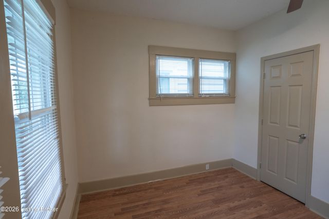 504 Montana Ave, Louisville, KY 40208