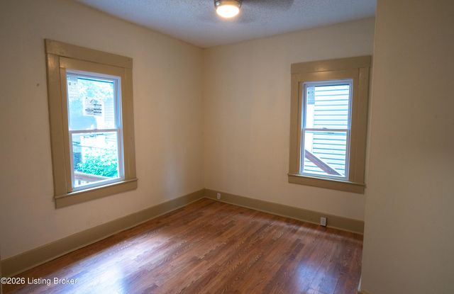 504 Montana Ave, Louisville, KY 40208