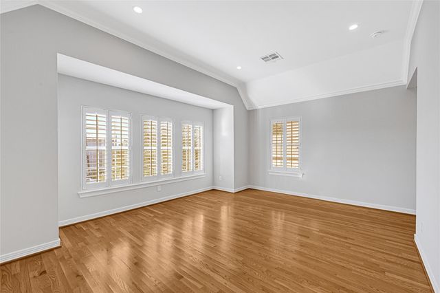 1512 W Clay Street, Houston, TX 77019