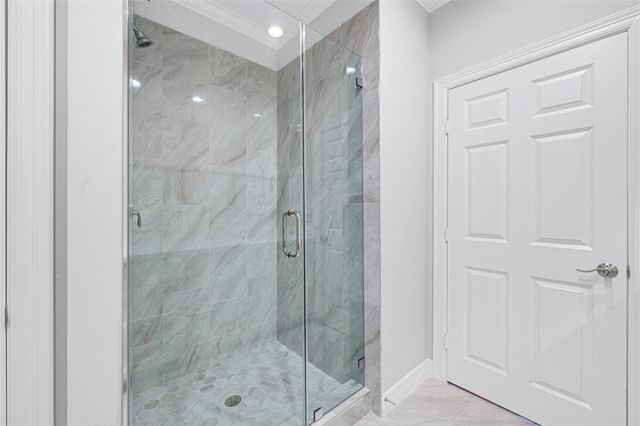 1512 W Clay Street, Houston, TX 77019