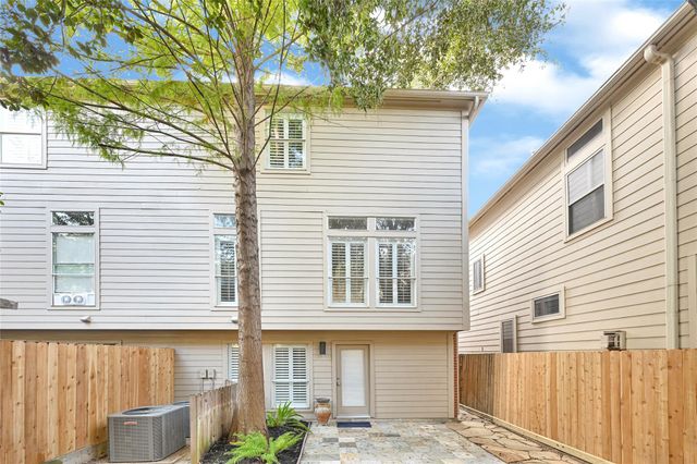 1512 W Clay Street, Houston, TX 77019