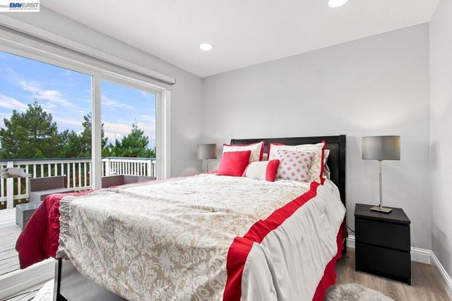 3814 Painted Pony Rd, El Sobrante, CA 94803