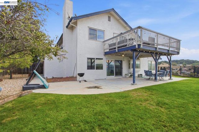 3814 Painted Pony Rd, El Sobrante, CA 94803