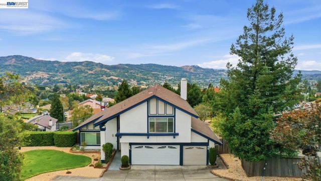 3814 Painted Pony Rd, El Sobrante, CA 94803