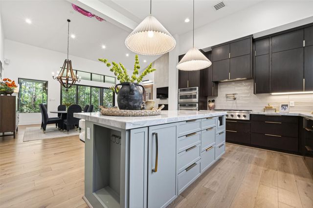 1905 Post Ridge Drive, Conroe, TX 77304