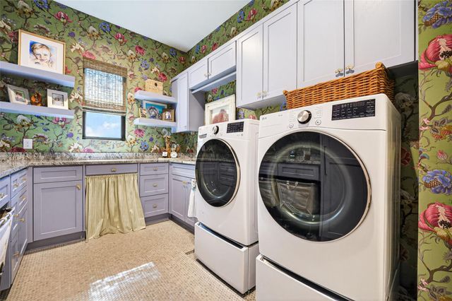 1905 Post Ridge Drive, Conroe, TX 77304