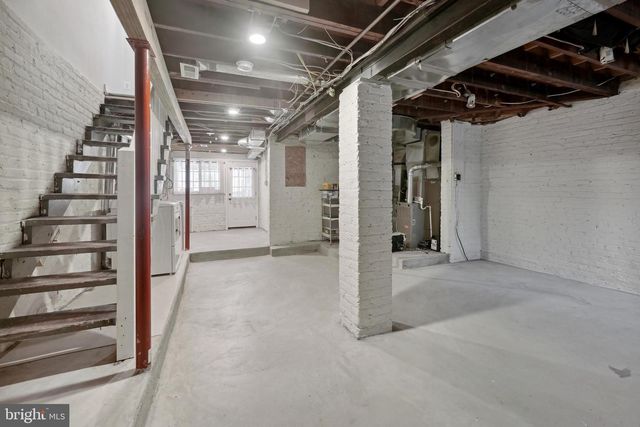 1452 SPRING RD NW, Washington, DC 20010