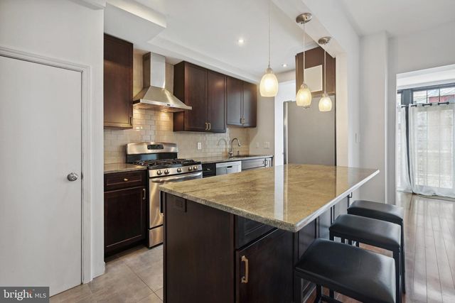 1452 SPRING RD NW, Washington, DC 20010