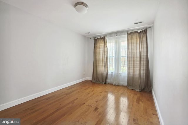 1452 SPRING RD NW, Washington, DC 20010