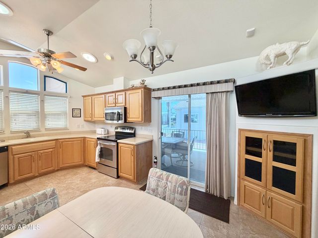 111 S GREENFIELD Road 258, Mesa, AZ 85206