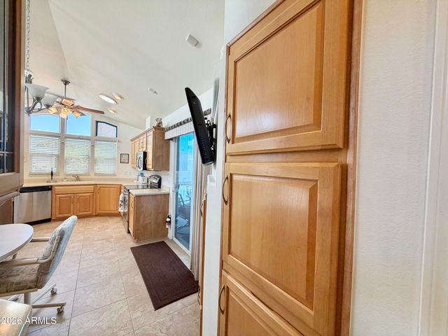 111 S GREENFIELD Road 258, Mesa, AZ 85206