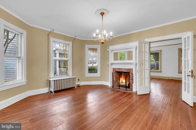303 GOLDSBOROUGH ST, Easton, MD 21601