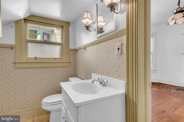 303 GOLDSBOROUGH ST, Easton, MD 21601