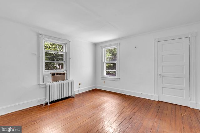 303 GOLDSBOROUGH ST, Easton, MD 21601