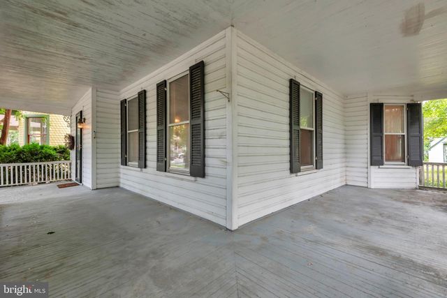303 GOLDSBOROUGH ST, Easton, MD 21601