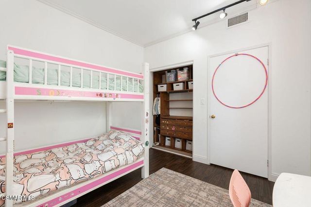 2716 Borchard Road, Newbury Park, CA 91320