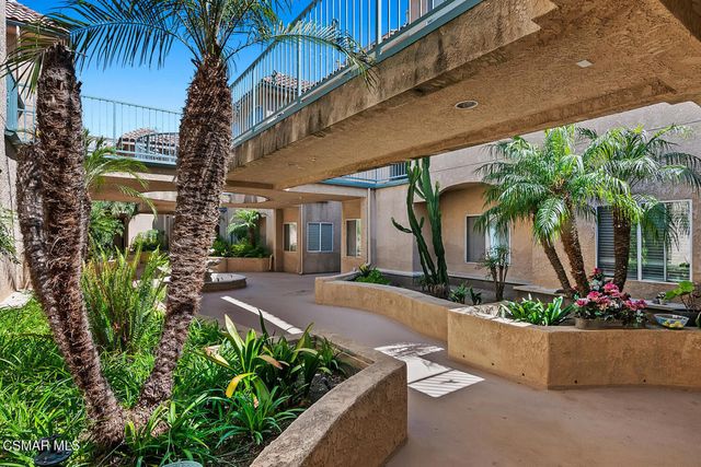 2716 Borchard Road, Newbury Park, CA 91320