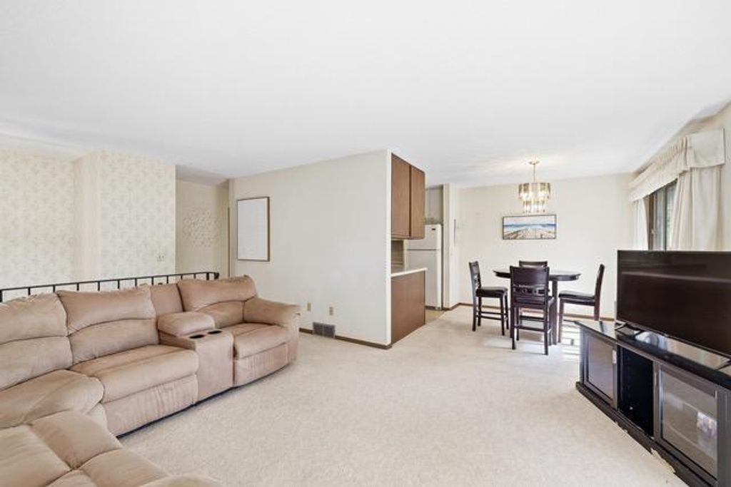 1325 4th Street W, Hastings, MN 55033 — photo 3