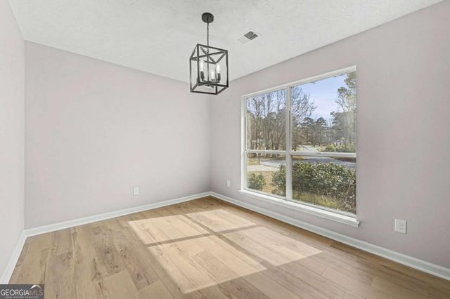 339 Park Ridge Circle, Riverdale, GA 30274