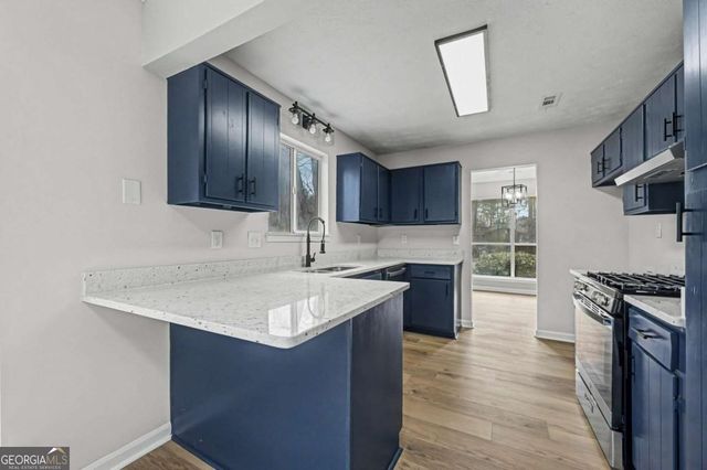 339 Park Ridge Circle, Riverdale, GA 30274