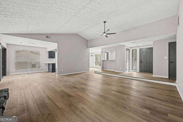 339 Park Ridge Circle, Riverdale, GA 30274